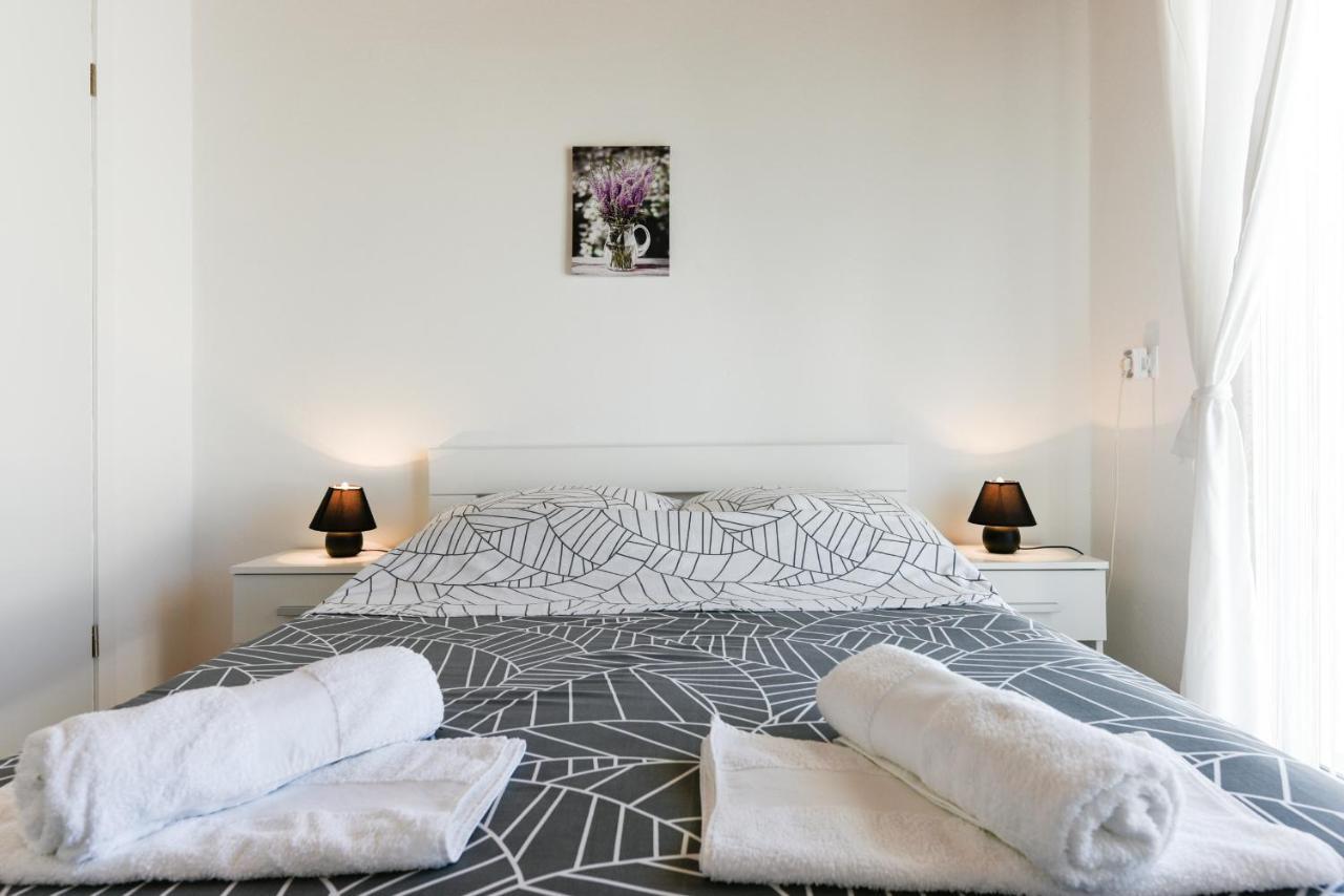 Diva Apartment Povljana Bagian luar foto